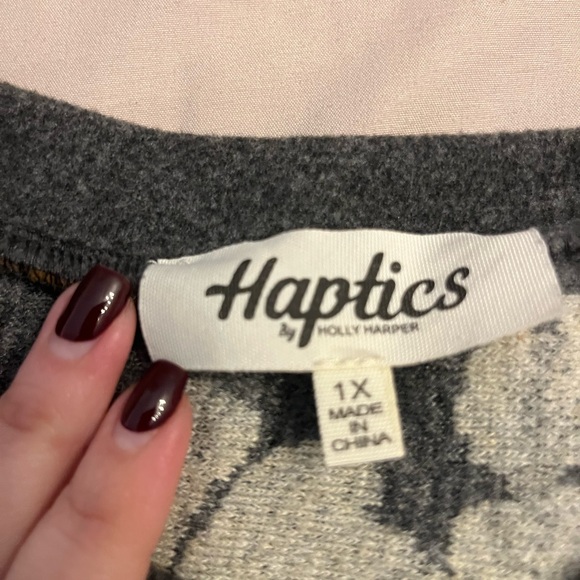 Floral Applique Gray Pullover Sweatshirt with Mustard Accents - Picture 2 of 2